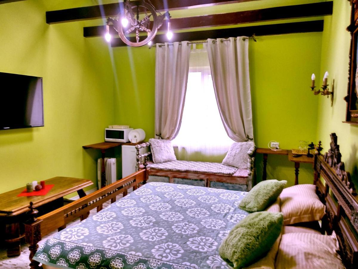 Panorama Hotel & Spa Csernyivci Kültér fotó