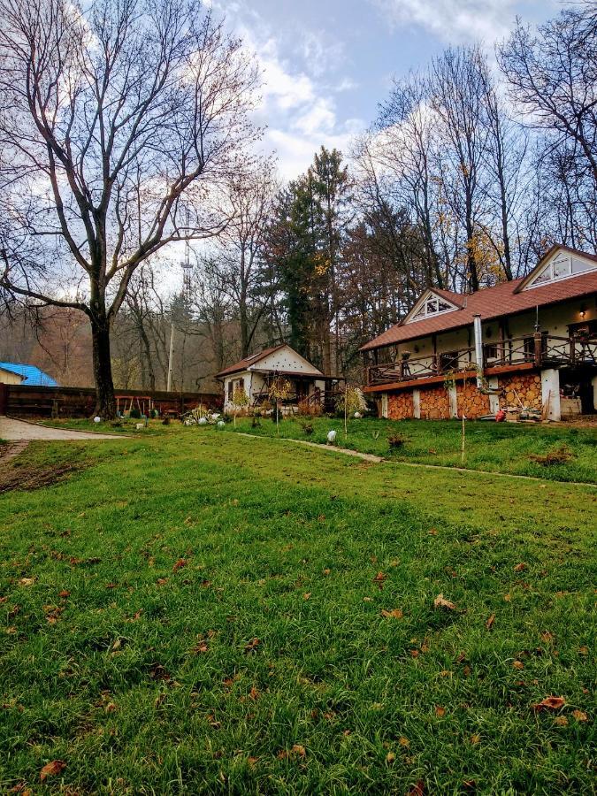 Panorama Hotel & Spa Csernyivci Kültér fotó
