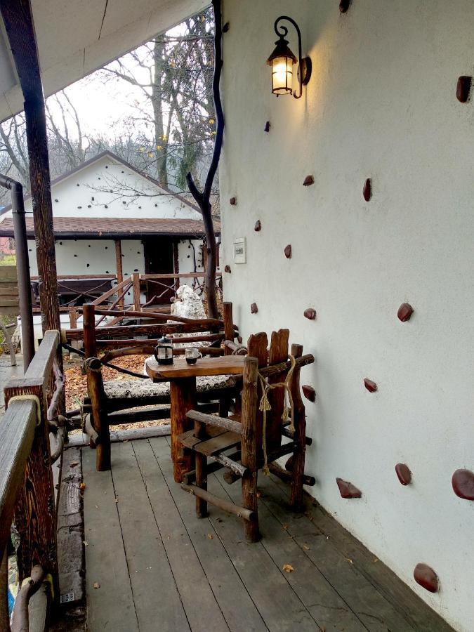 Panorama Hotel & Spa Csernyivci Kültér fotó
