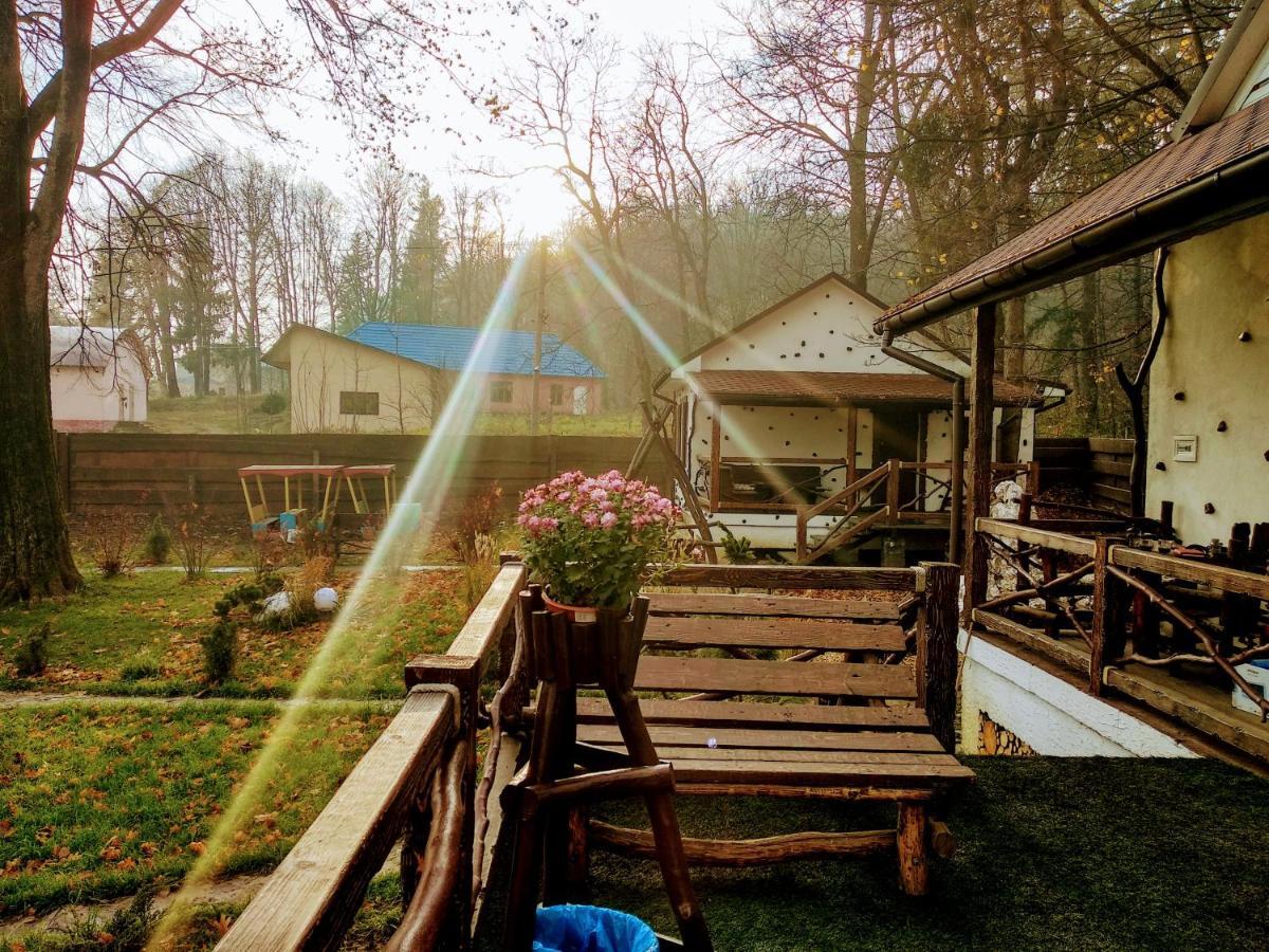 Panorama Hotel & Spa Csernyivci Kültér fotó