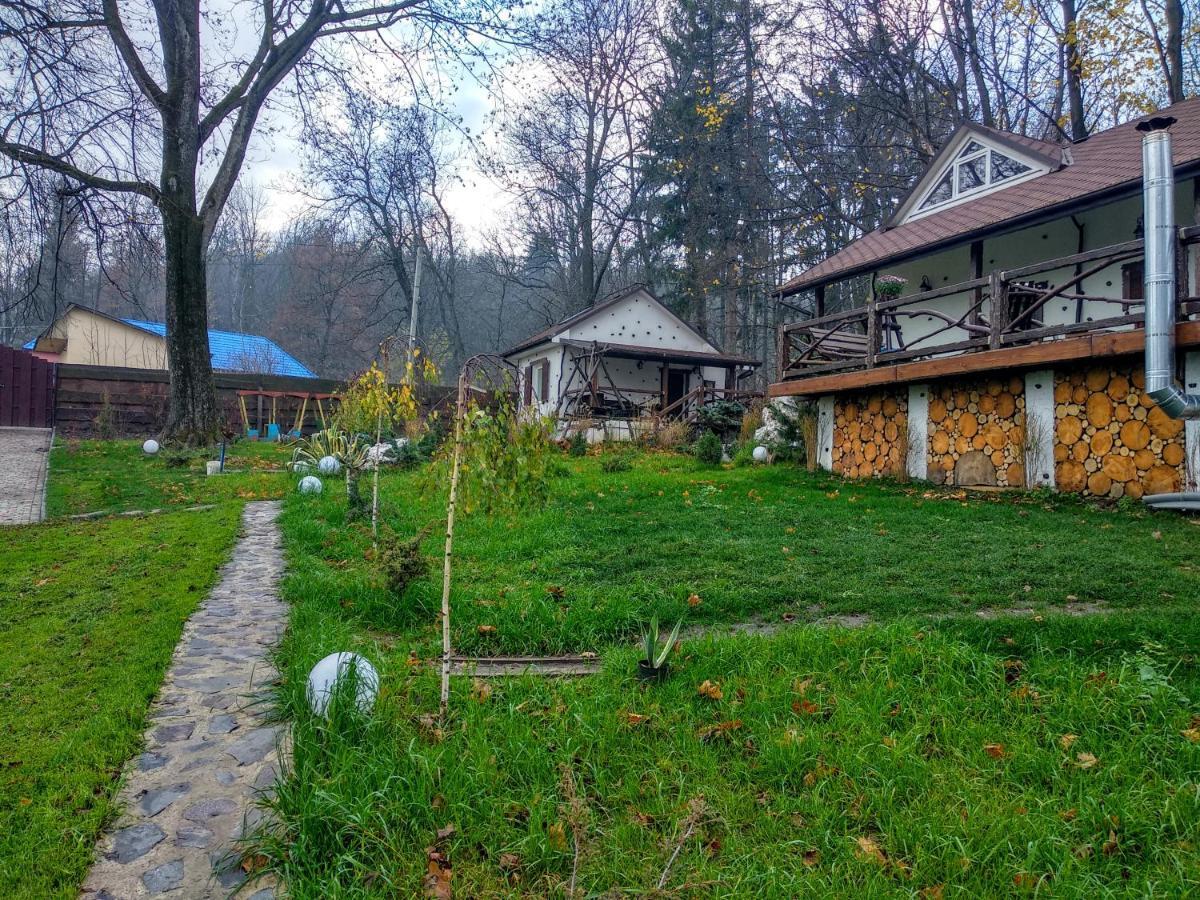 Panorama Hotel & Spa Csernyivci Kültér fotó