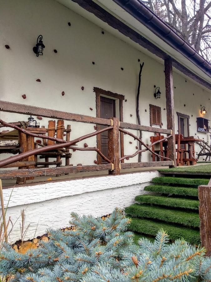 Panorama Hotel & Spa Csernyivci Kültér fotó